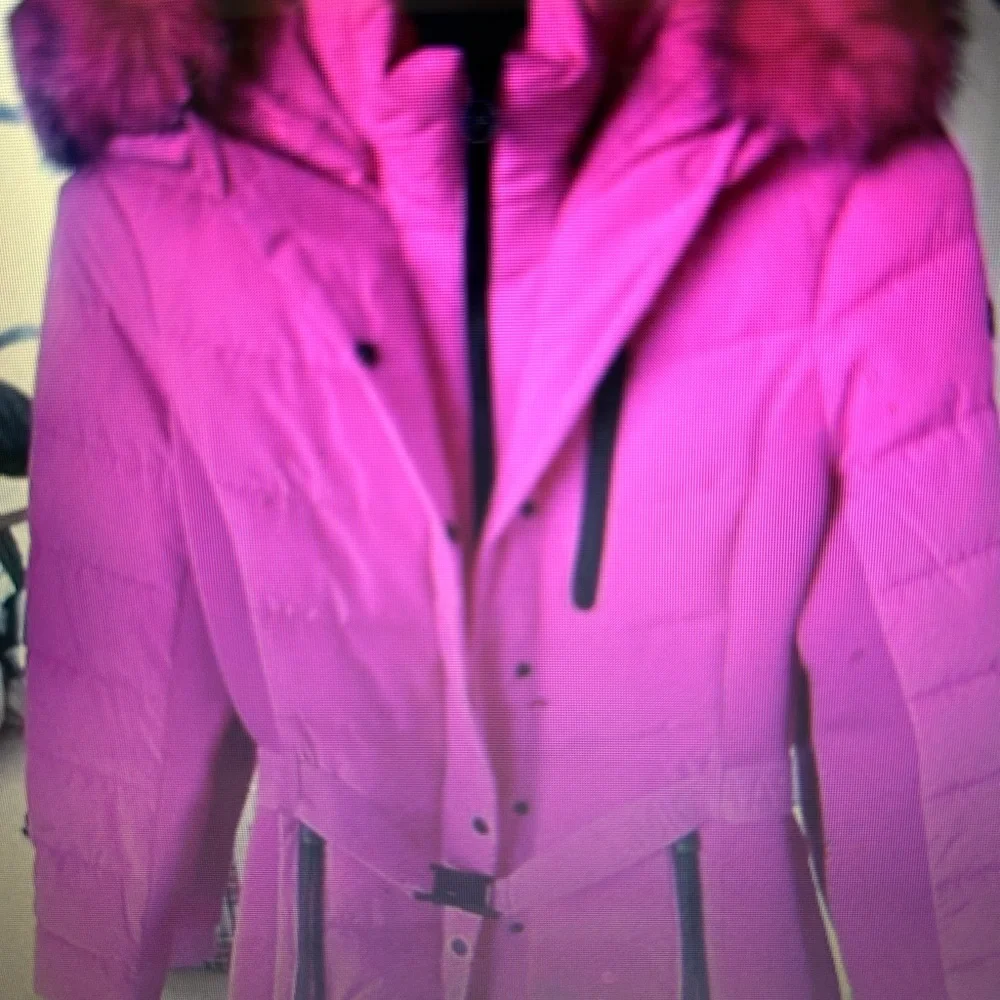 Michael Kors Belted Faux Fur Trim Hooded Puffer Jacket - Hot Pink Size Large